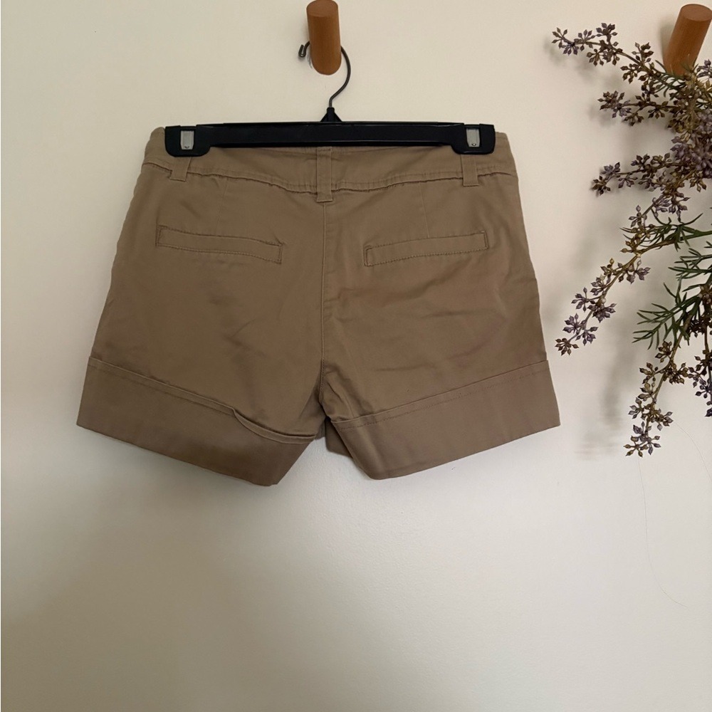 Khaki Sailor Shorts- size 4 - Picture 2 of 4